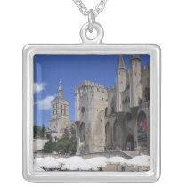 Cafe, Le Palais des Papes, Avignon, Vaucluse, Necklaces