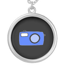 Cámara azul brillante. En negro Collar Personalizado