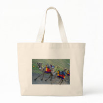 Camel Races bags