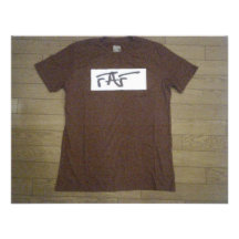 Camisa de FAF Anuncio
