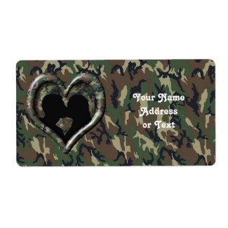 Camouflage Heart with Kissing Couple label