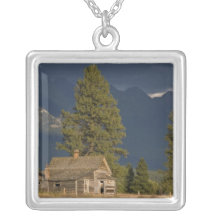 Canada, British Columbia, Kootenay Rockies, Personalized Necklace