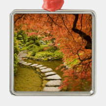 CANADA, British Columbia, Victoria. Autumn Christmas Ornaments