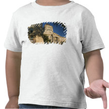 Canada, Manitoba, Winnipeg: Manitoba Legislative Tees