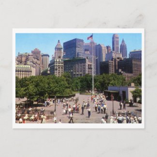 Castle Clinton, Battery Park, New York City Vintag postcard