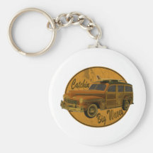 catchin' big waves in the woodie key chains