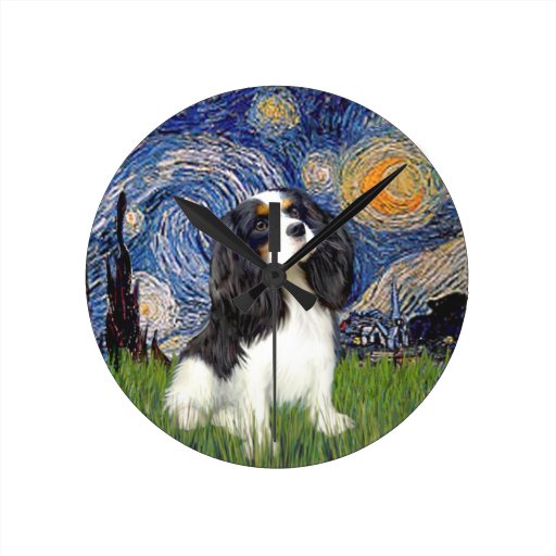 Cavalier King Charles (tri)r in Monet's Lilies Round Clocks