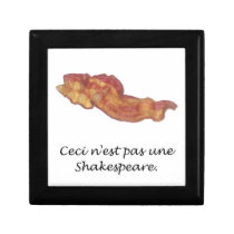 Ceci n'est pas une Shakespeare gift boxes