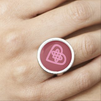Celtic Heart Ring - Red Background