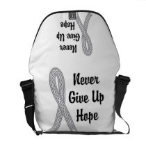Celtic Never Give Up Hope Brain Tumor Commuter Bag
