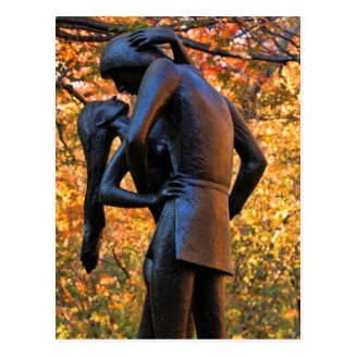 Central Park Autumn: Romeo & Juliet Statue 01 Post Cards