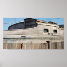 Cerca del barco poster