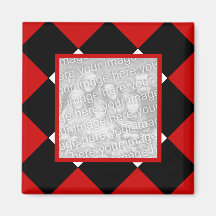Checker black  white  n red frame magnet