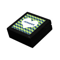 Chevron zigzag pattern heart custom name red gift boxes