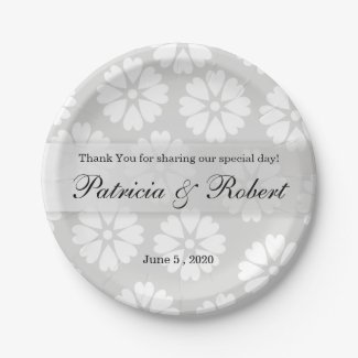 Chic White Flowers Personalized Silver Wedding 7 Inch Paper Plate