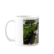CHICKEN CROSSING THE STREET mugs