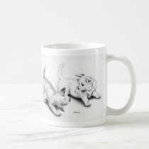 Chihuahua pups playing mugs