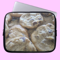 Chocolate Chip Cookies laptop sleeves