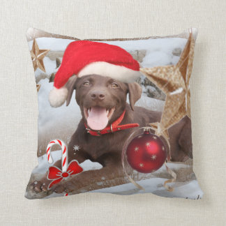 chocolate lab christmas pillow