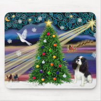 Chrisstmas Magic Cavalier King Charles (Tri) mousepads
