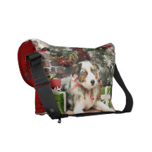 Christmas - Australian Shepherd - Ozzie Messenger Bag