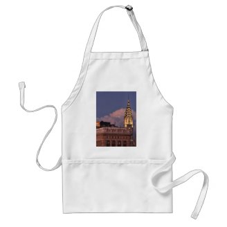 Chrysler Building aglow in gold w/ Flatiron Aprons