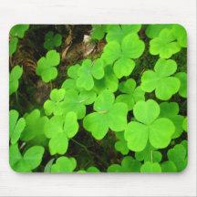 Clover Patch Mouse Pad