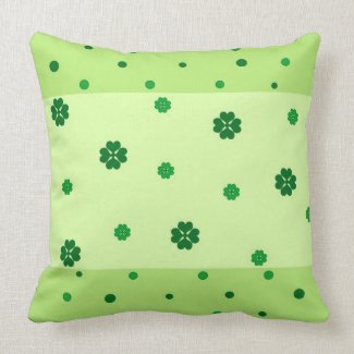 Clovers and polka dots throwpillow