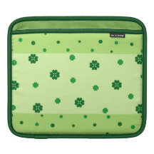 Clovers and polka dots sleeve for iPads