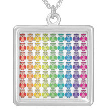 Collar - modelo lindo del búho del arco iris