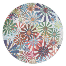 Colorful Pattern Radial Burst Pinwheel Design Party Plates