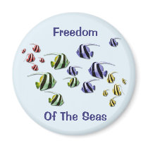 Colorful Tropical Fish Swimming Free Magnet