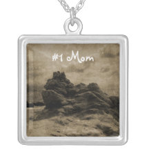 Conchas Chinas View Antique; Happy Mother's Day Custom Jewelry