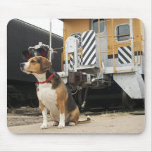 Cooper Beagle Waiting At Train Depot - Mousepad