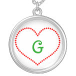 Corazón con monograma rojo moldeado pendiente personalizado