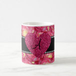 Corazón rosado del rosa de rosas del monograma tazas