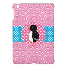 Corazones lindos del lunar del pingüino