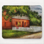 Country - Farm - A small farm house Mouse Pad