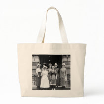Country Girls Take New York, 1910 Canvas Bags