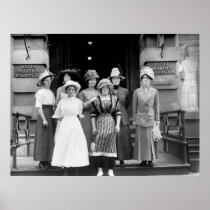 Country Girls Take New York, 1910 Print