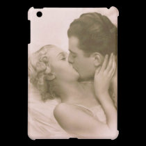 Couple in an embrace ipad mini cases