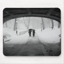 Couple in Snowstorm, Central Park mousepads