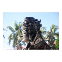 Court Statue posters