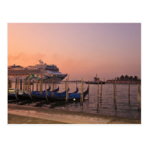 Cruise Ship and Gondolas near Grand Canal, Italy Postcard
