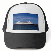 Cruise ship, Nassau, Bahamas Mesh Hats