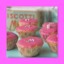 Cupcake Magnet
