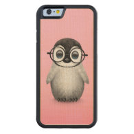 Cute Baby Penguin Wearing Eye Glasses on Pink Carved® Maple iPhone 6 Bumper Case
