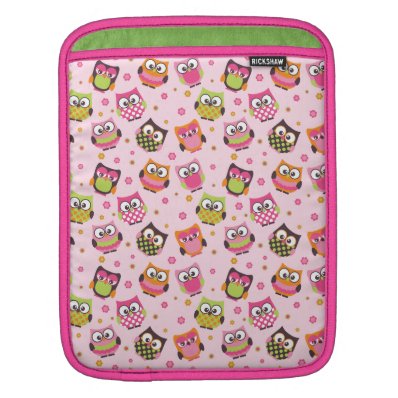 Cute Colorful Owls iPad Sleeve (Pink)