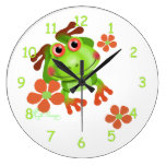 Cute Green Tree Frog Round Wallclocks