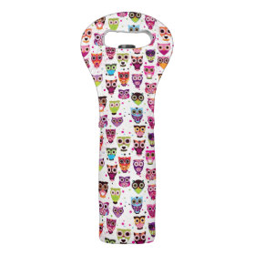 Cute owl background pattern for kids wine bags